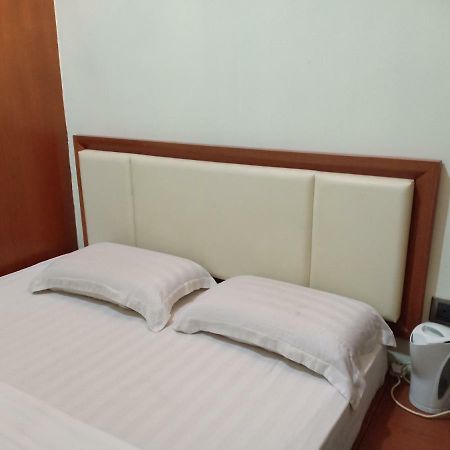 Tc Inn Business Hotel @ Сери Кембанган Екстериор снимка