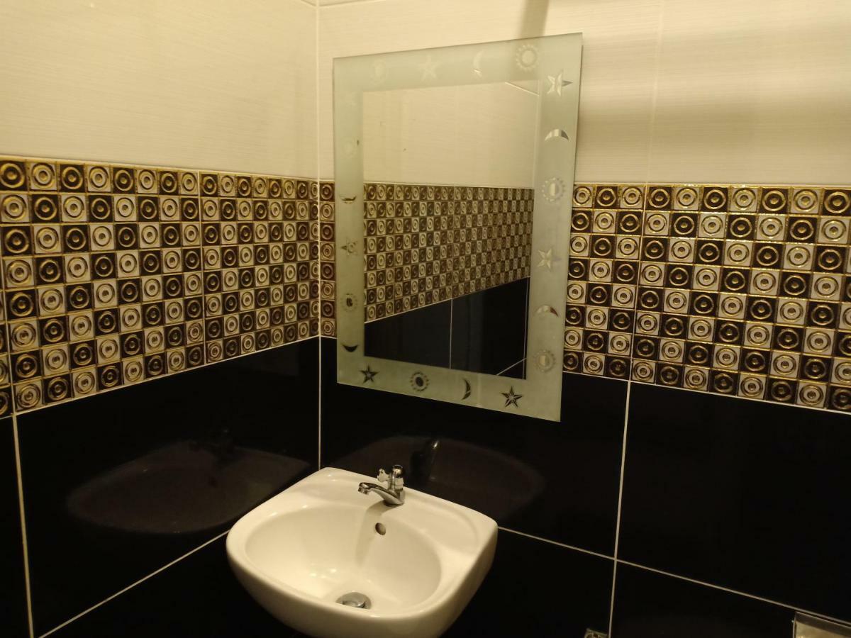 Tc Inn Business Hotel @ Сери Кембанган Екстериор снимка