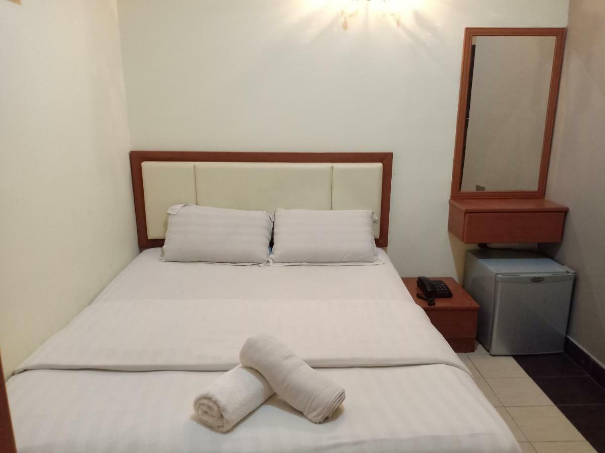 Tc Inn Business Hotel @ Сери Кембанган Екстериор снимка