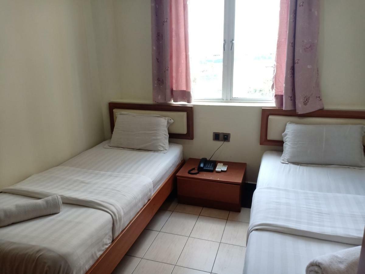 Tc Inn Business Hotel @ Сери Кембанган Екстериор снимка