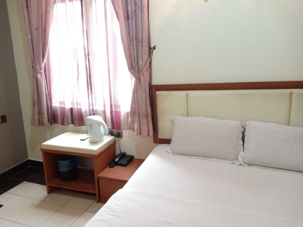 Tc Inn Business Hotel @ Сери Кембанган Екстериор снимка