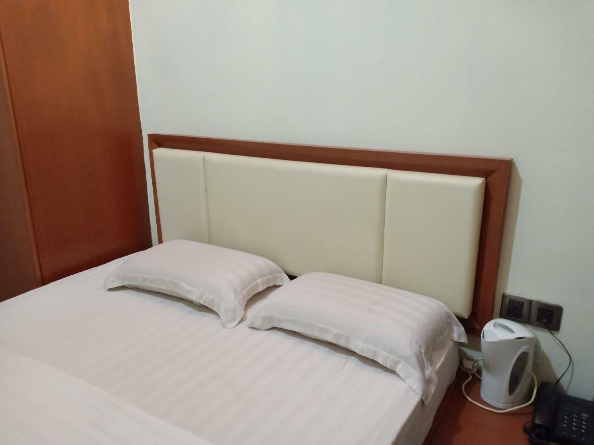 Tc Inn Business Hotel @ Сери Кембанган Екстериор снимка